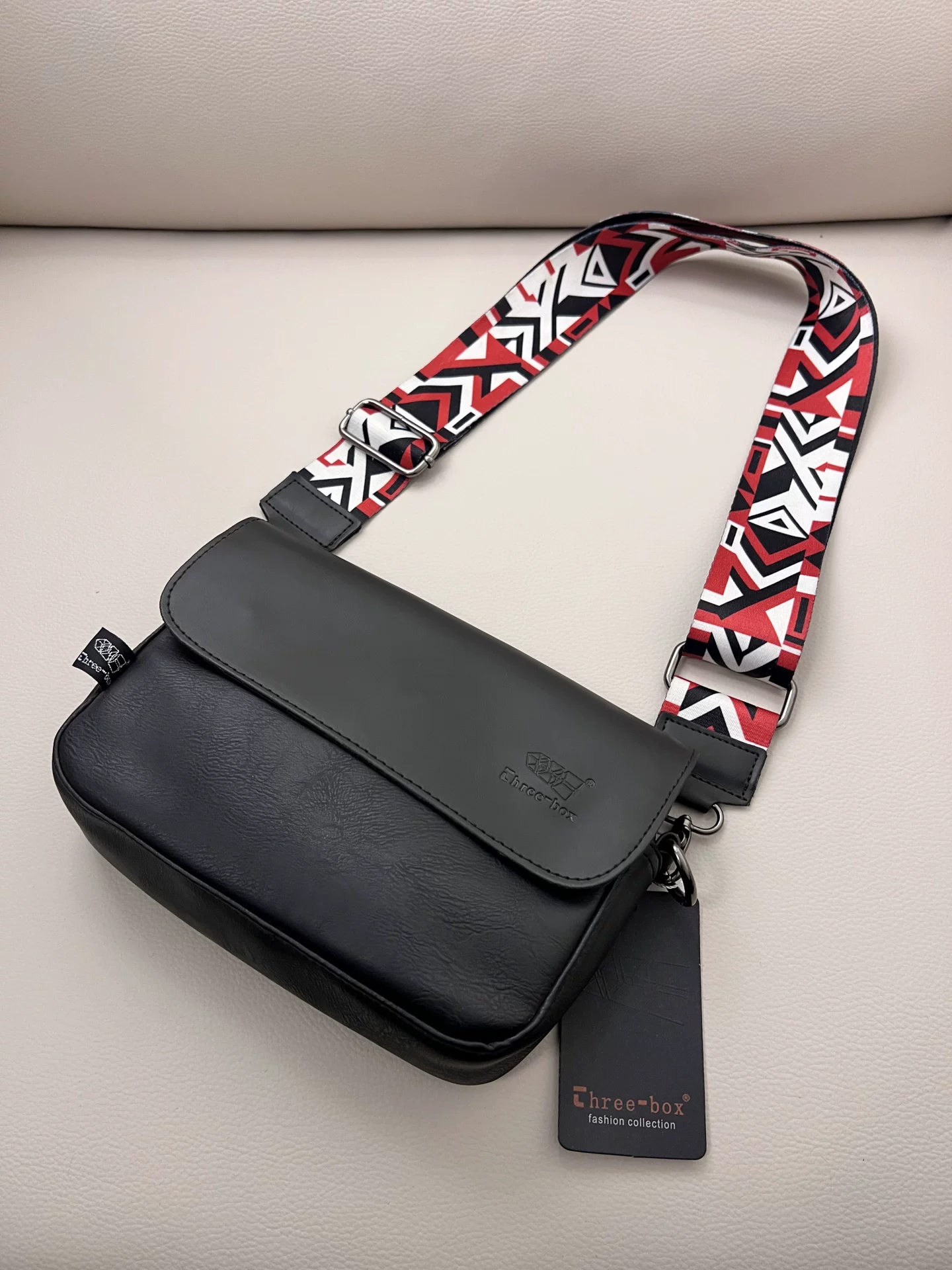 Túi đeo chéo ba ngăn thông thường dành cho nam, túi đeo vai màu đen để đi làm, túi nhỏ có dây đeo nhiều màu sắc, ba lô phong cách tối giản đa năng dành cho nam và nữ.