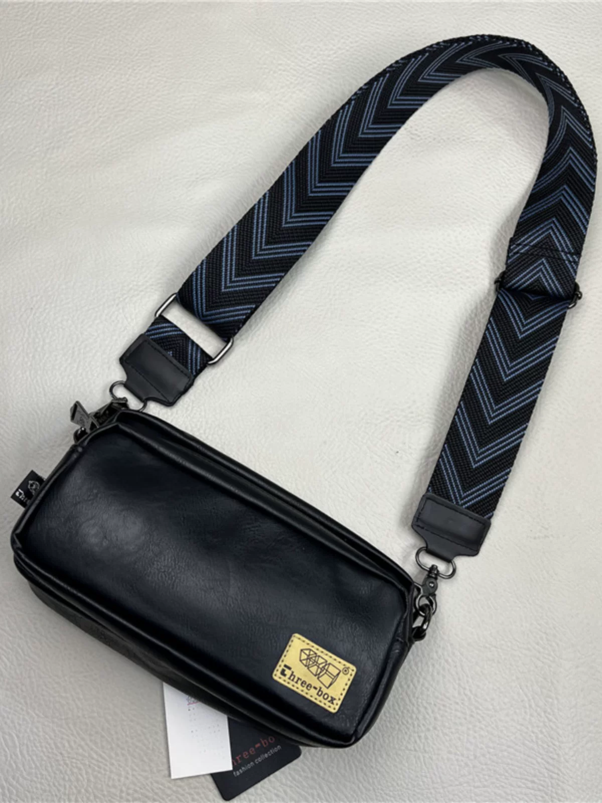 Túi đeo chéo ba ngăn kiểu Hàn Quốc và Nhật Bản mới, túi đeo vai ngoài trời đơn giản và thời trang dành cho sinh viên, túi đeo chéo thông thường