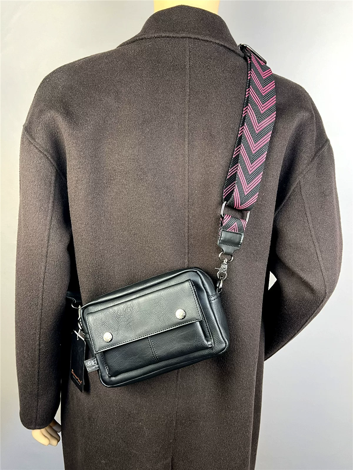 Threebox phong cách Nhật Bản và Hàn Quốc mới dành cho nam giới đầy màu sắc đa năng túi nhỏ đeo vai túi đựng điện thoại unisex ba lô da mềm