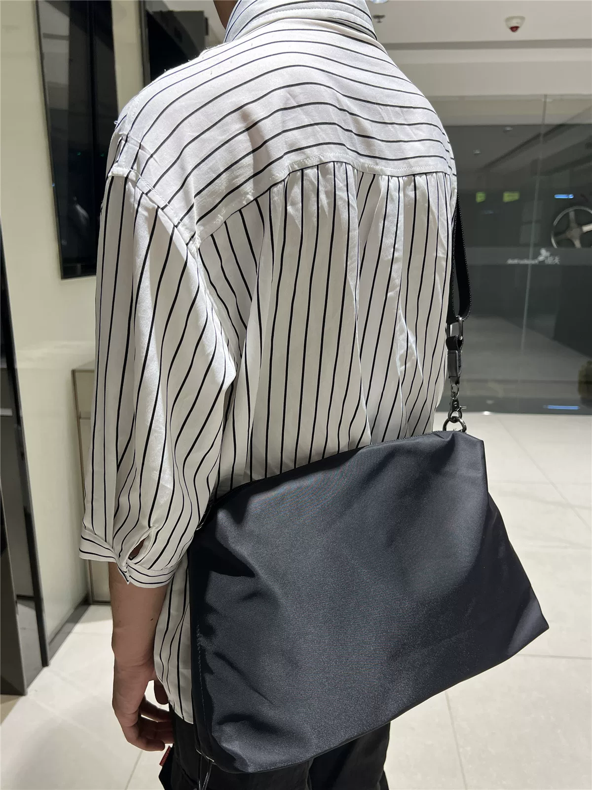 Túi đeo vai vải bố đơn giản 2024 dành cho nam, túi đeo chéo bằng nylon không thấm nước, túi thể thao nhẹ dành cho nữ, túi đạp xe