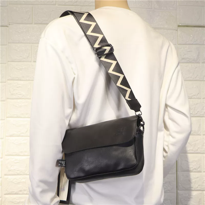 Túi đeo chéo nhỏ ba ngăn thời trang unisex chính hãng, phong cách Nhật Bản và Hàn Quốc, dùng được cho máy tính bảng và điện thoại