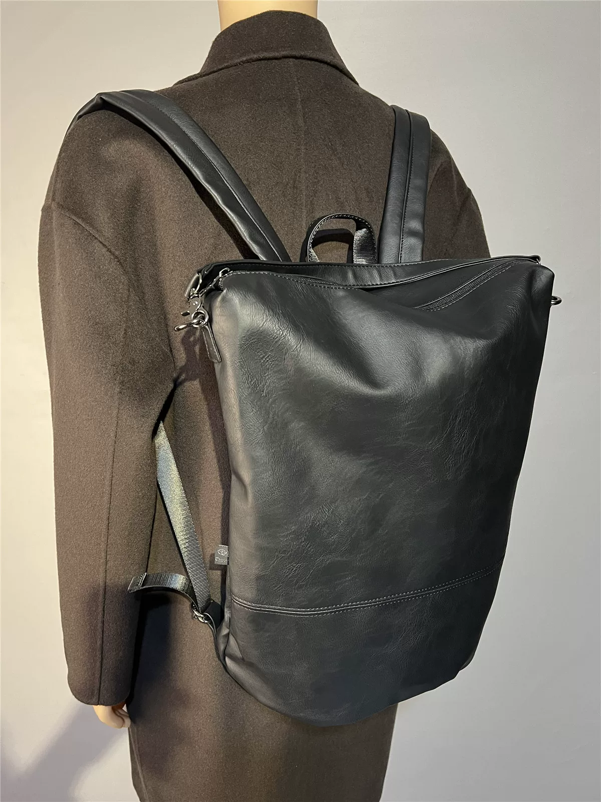 Ba lô nam thời thượng 2025 kiểu Nhật, chất liệu da thật, túi xách nữ phong cách retro, ba lô du lịch đi học