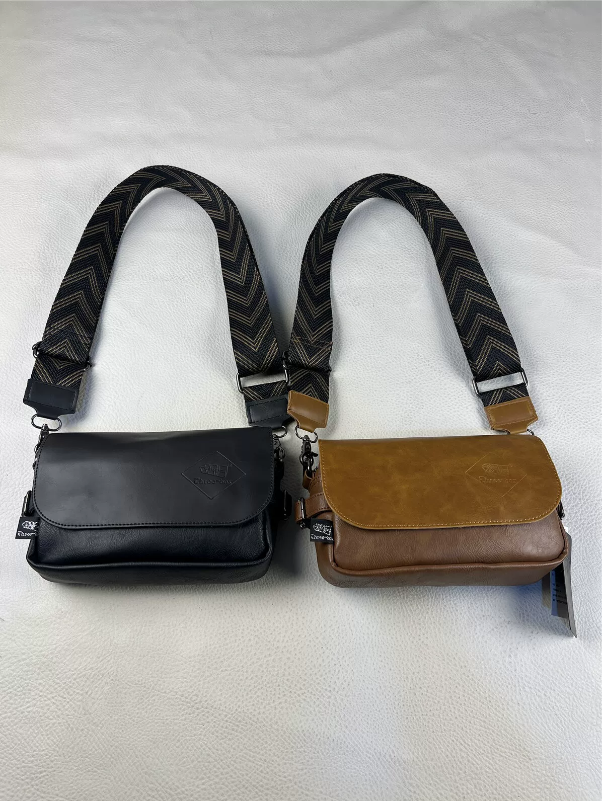 Túi đeo chéo nam da thật phong cách Nhật Bản và Hàn Quốc 2025, kiểu dáng giản dị, đeo vai đơn, retro, có dây ruy băng, túi đeo chéo nhỏ