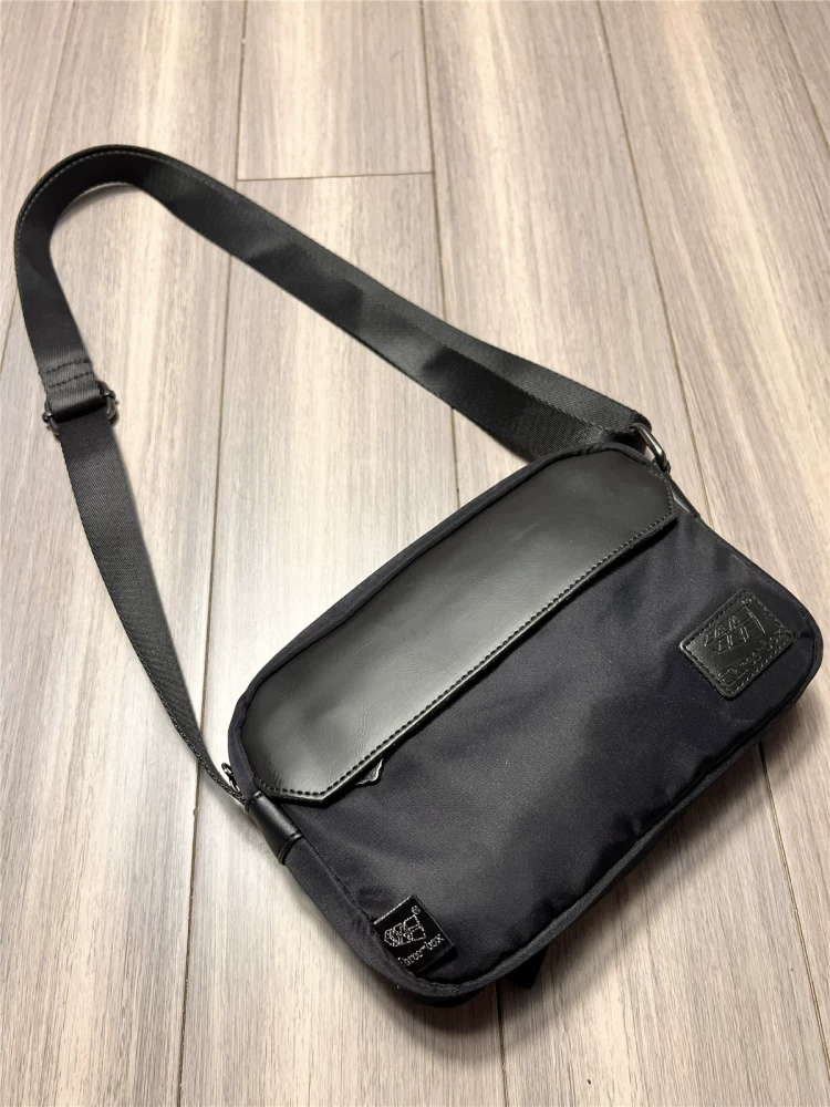 Túi đeo chéo nam 2025 phong cách Hàn Quốc chất liệu vải Oxford phối nylon, túi đeo chéo nhỏ thời trang, balo đeo chéo nhỏ gọn