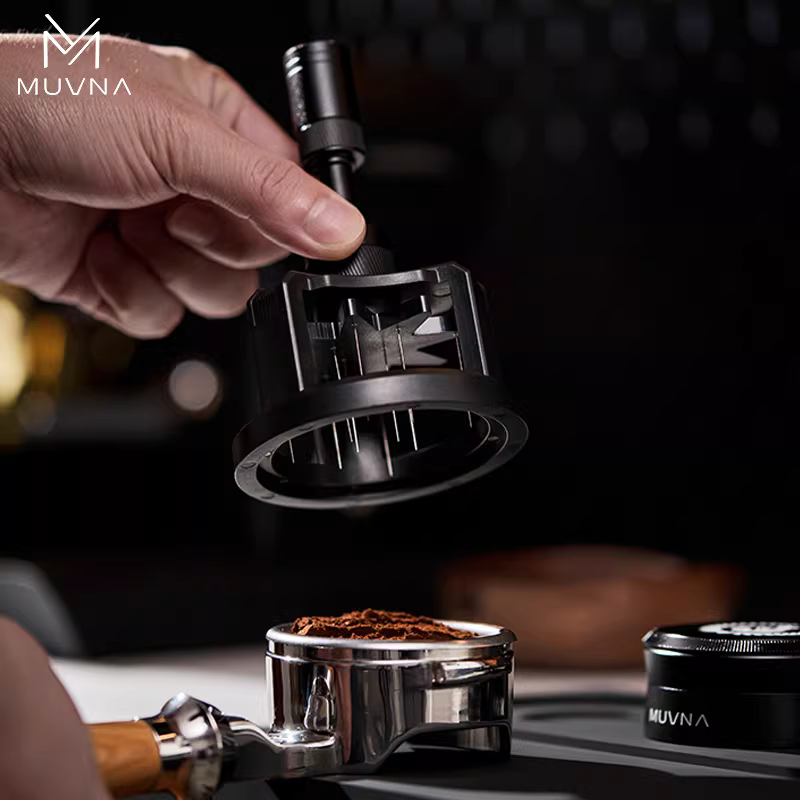 Máy phân phối bột dạng kim Muvina Timo dành cho máy pha cà phê espresso, dụng cụ làm đều bột cà phê dạng kim, dụng cụ khuấy và phá vỡ cục bột.