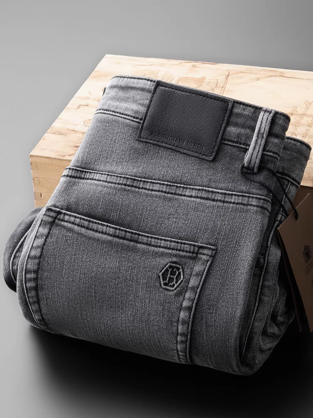 Quần jean denim màu tro mới mùa thu đông dành cho nam, quần ống rộng kiểu retro Mỹ, quần dày đa năng kiểu dáng cổ điển, giản dị