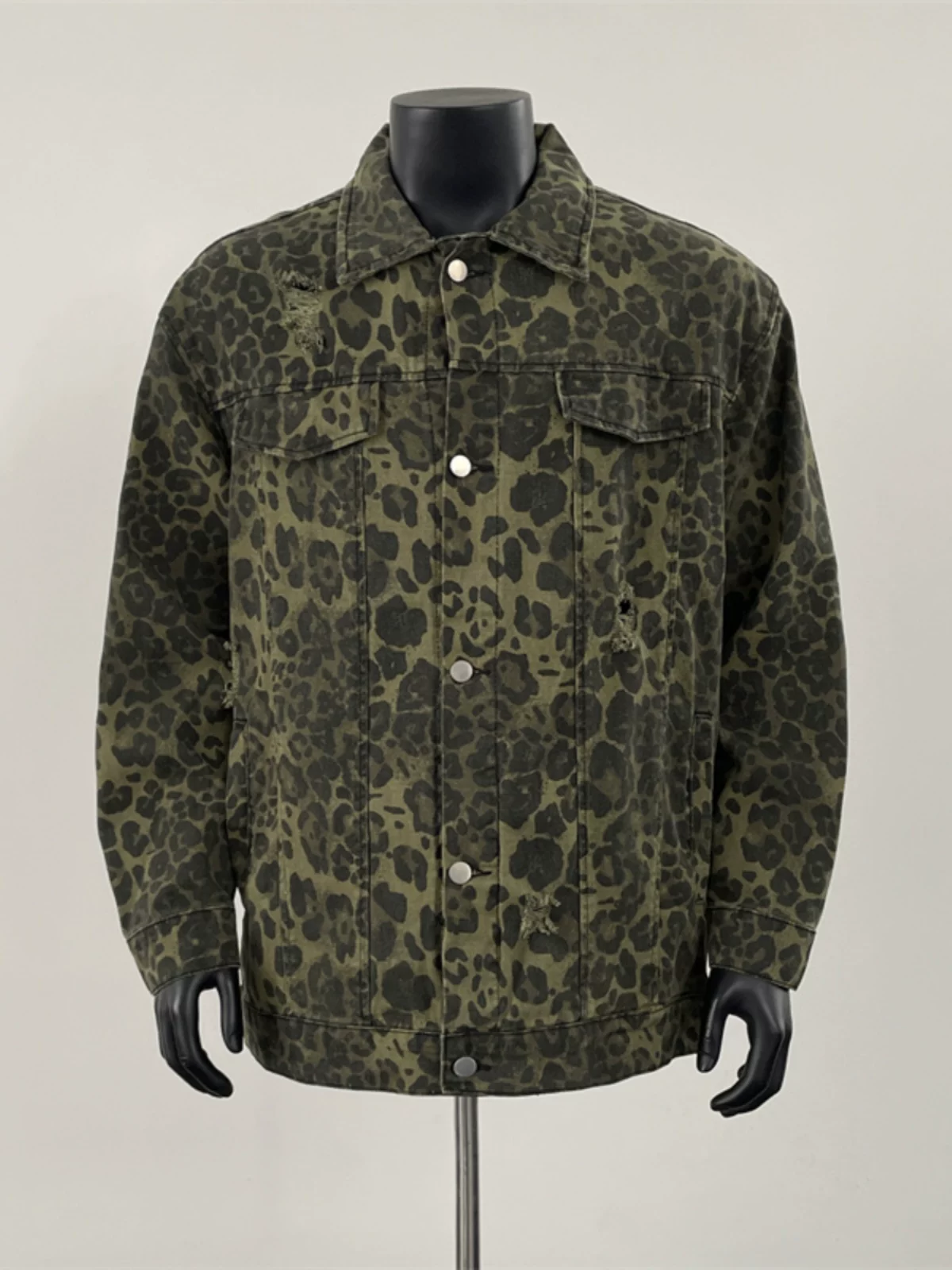 Áo khoác denim in họa tiết da báo hợp thời trang dành cho nam, mùa xuân, phong cách cao cấp, áo khoác công sở dáng rộng kiểu Mỹ.