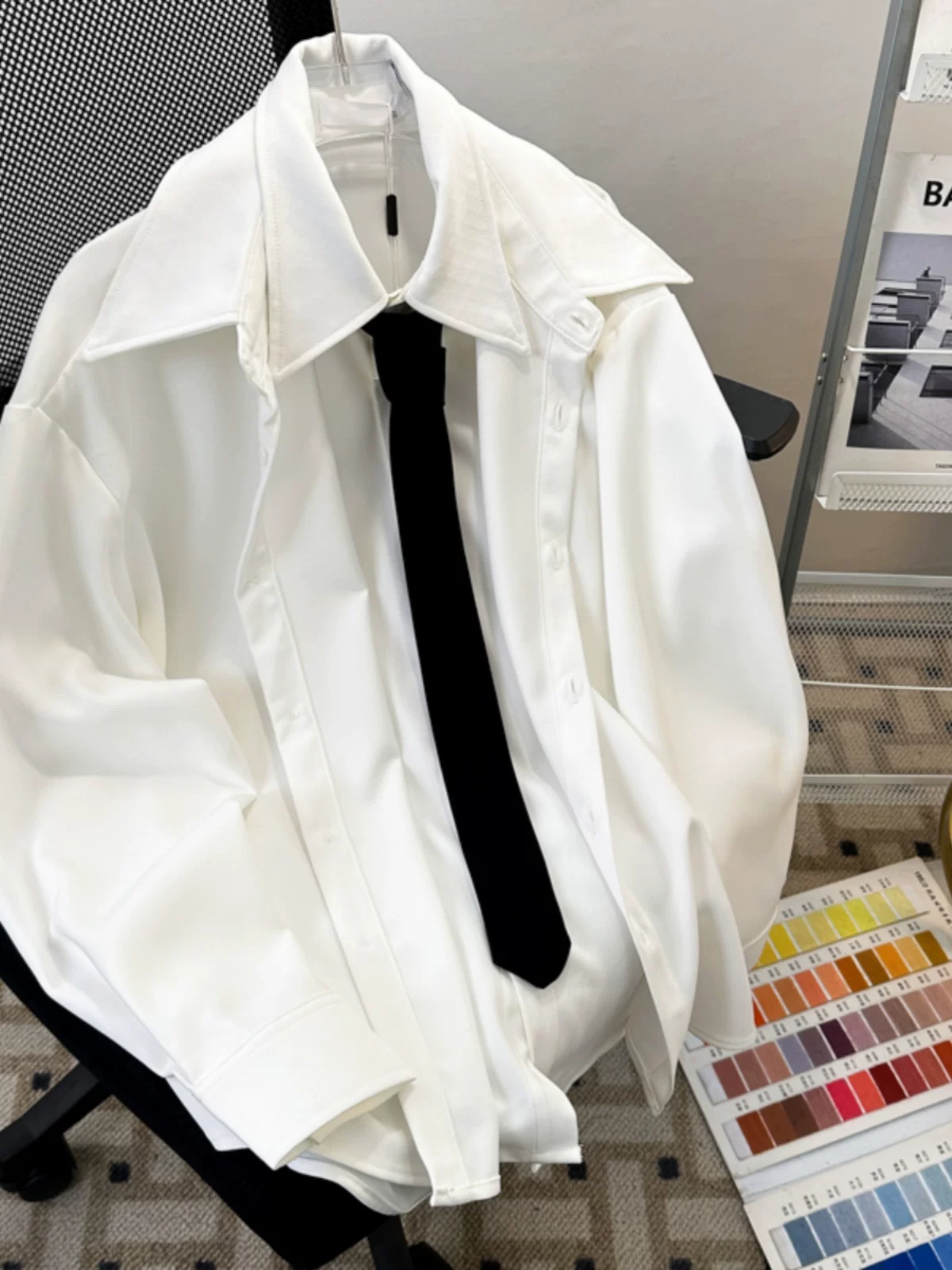 Áo sơ mi giả hai lớp nam thời thượng và sành điệu cho mùa thu đông, áo khoác sơ mi cao cấp kiểu Hàn Quốc dáng rộng.