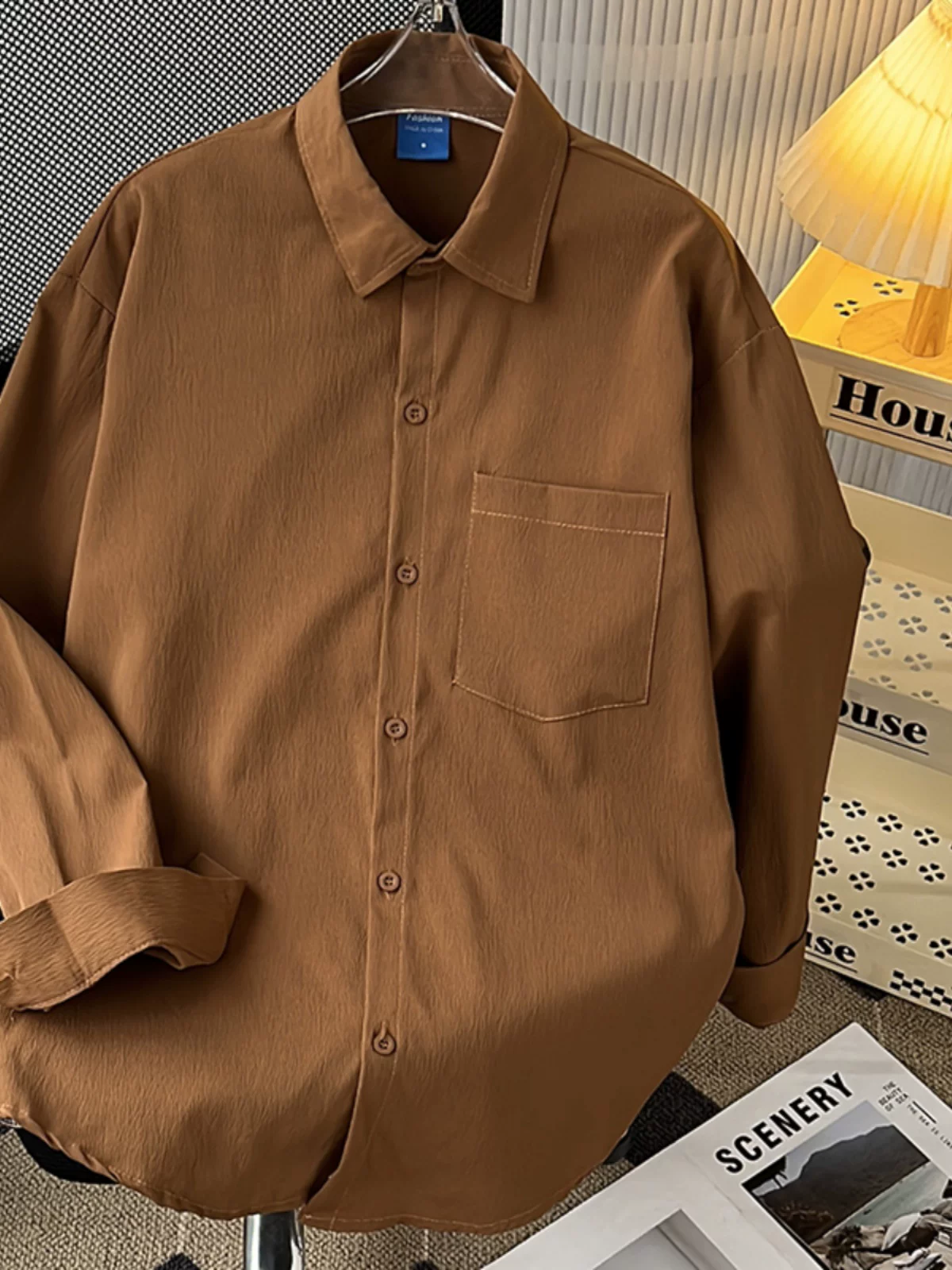 Áo sơ mi nam tay dài màu trơn đơn giản, kiểu dáng thời thượng cao cấp, chất liệu lụa đá mỏng nhẹ, áo sơ mi mùa hè rộng rãi thoải mái.