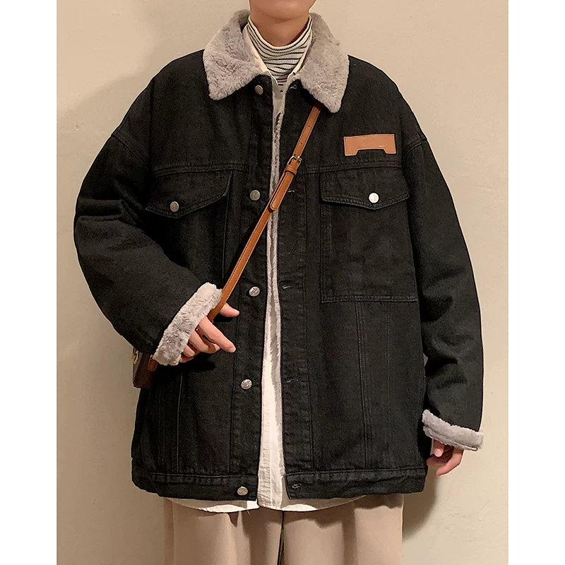 Áo khoác denim cotton dày lót lông cừu dành cho nam, áo khoác cotton lông cừu dáng rộng phong cách Hồng Kông mùa đông, áo khoác độn bông cặp đôi retro thời thượng.