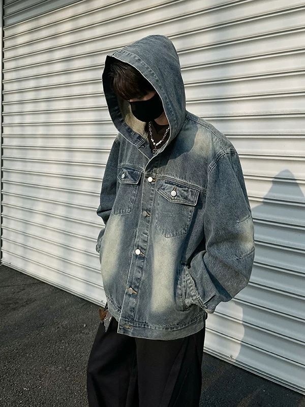 Áo khoác denim có mũ trùm đầu, chất liệu dày dặn, thích hợp cho mùa xuân và mùa thu, kiểu dáng thời trang, rộng rãi, phong cách Mỹ cổ điển dành cho nam giới.