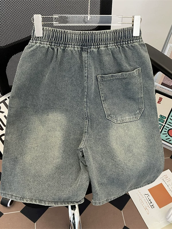 Quần short denim họa tiết bầu trời đầy sao dành cho nam, quần short mùa hè phong cách Mỹ thời thượng, quần short ống rộng lưng thun co giãn năm phần.