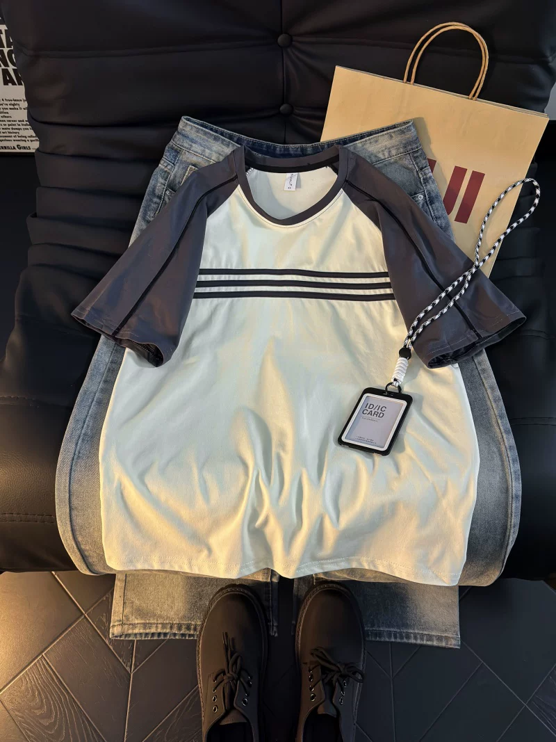 Áo thun nam tay ngắn phối màu sọc đơn giản, kiểu dáng thời trang mùa hè, form rộng, phong cách retro Mỹ.