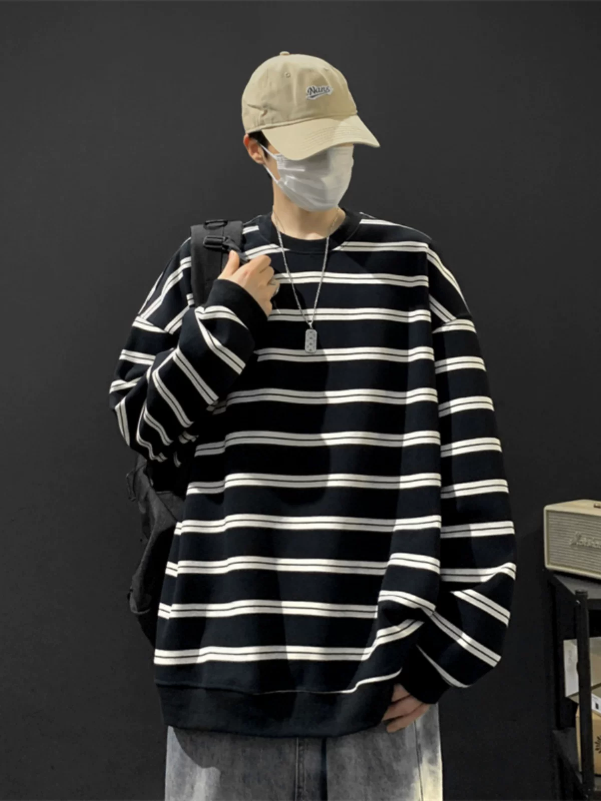 Áo thun kẻ sọc dày dặn dành cho nam, kiểu dáng rộng rãi thời trang xuân thu, chất liệu cotton nguyên chất, áo thun tay dài phong cách Mỹ cổ điển dành cho cặp đôi.