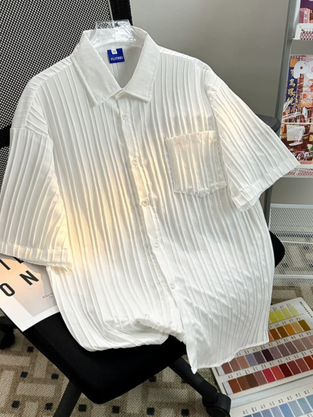 Áo sơ mi nam tay ngắn họa tiết sọc, áo sơ mi lụa băng phong cách lười biếng, áo kiểu Hàn Quốc rộng rãi, mát mẻ, hợp thời trang mùa hè