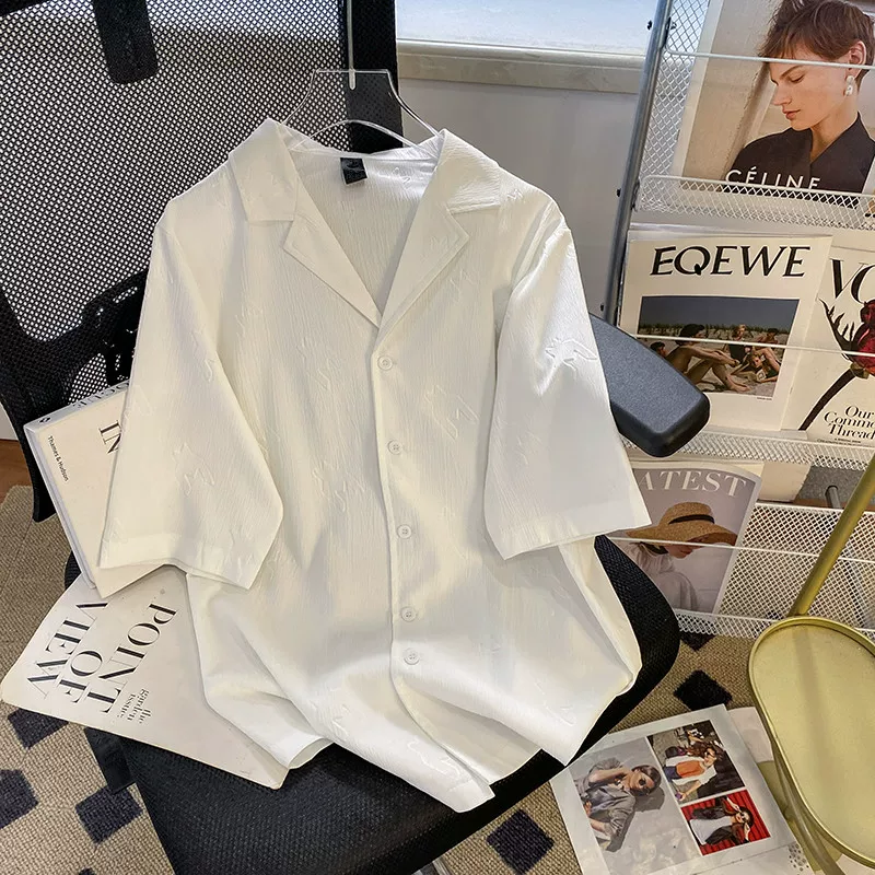 Áo sơ mi thiết kế dành cho nam, áo sơ mi ngắn tay chất liệu lụa đá mùa hè, kiểu dáng rộng rãi, áo kiểu Hàn Quốc trẻ trung, thời thượng, cá tính.