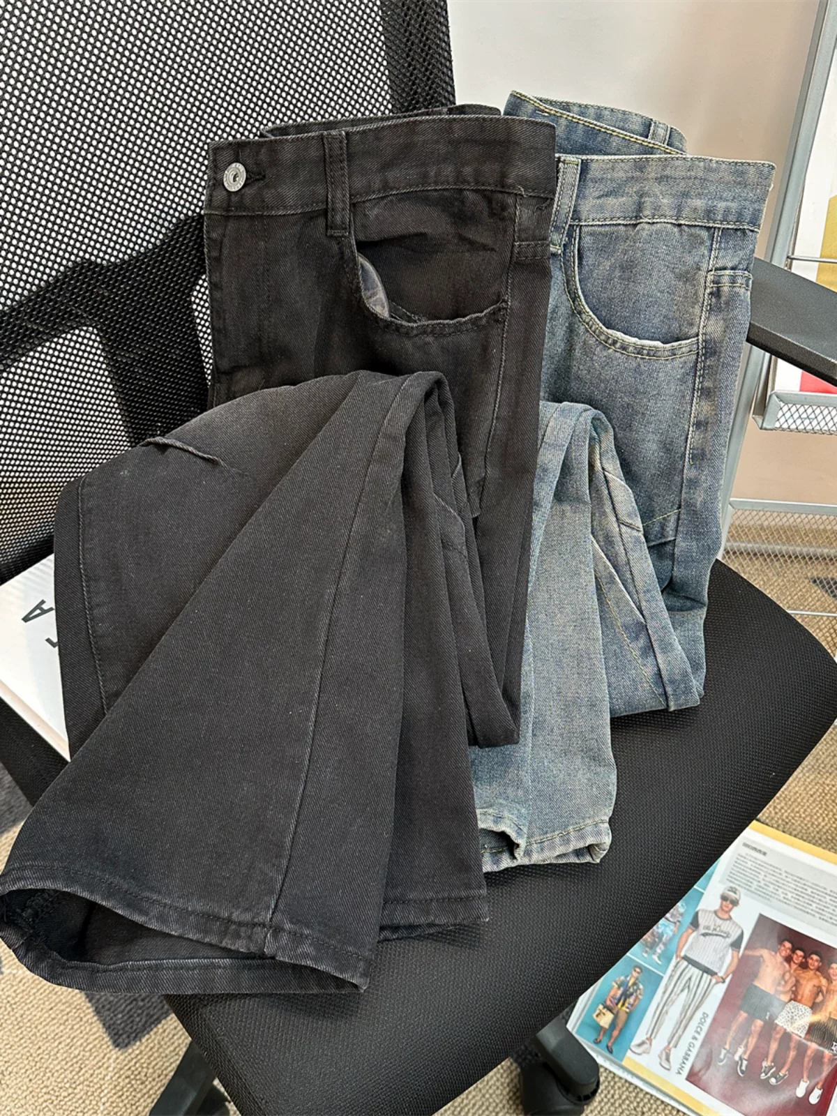 Quần jeans nam kiểu Mỹ retro, thiết kế theo xu hướng mùa xuân, quần ống rộng dáng vintage.