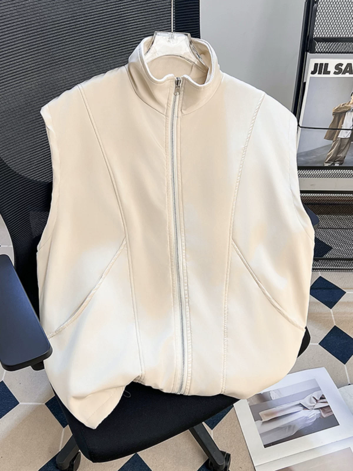 Áo vest nam dày dặn, lót lông cừu, có thể mặc hai mặt, kiểu dáng rộng rãi, cổ đứng, giữ ấm mùa thu đông, áo khoác vest phong cách Mỹ thời trang.