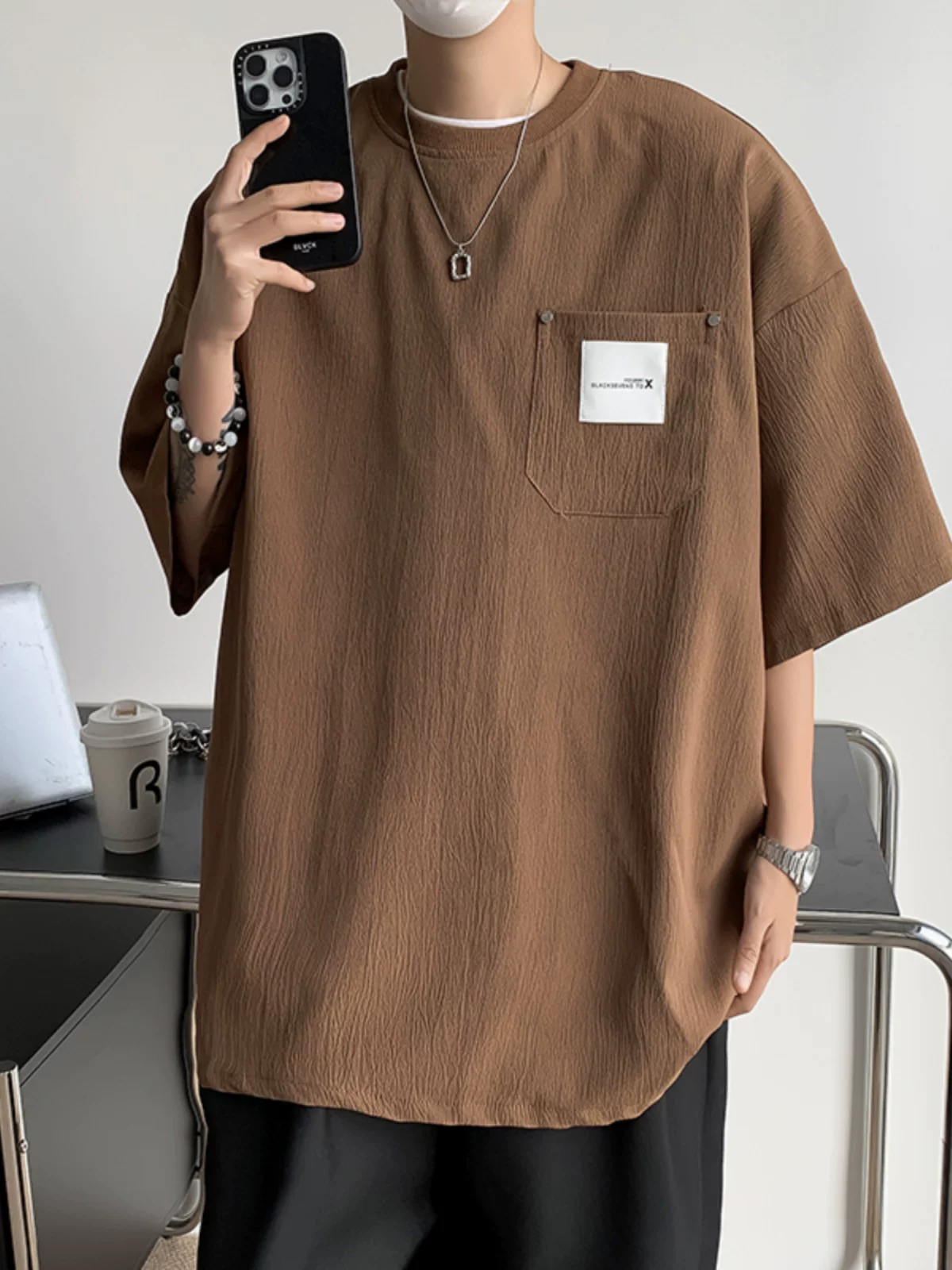 Áo thun ngắn tay vải lụa mát lạnh dành cho nam, dáng rộng mùa hè, phong cách Hồng Kông, áo kiểu Nhật, áo thun nửa tay thông thường đa năng hợp thời trang.