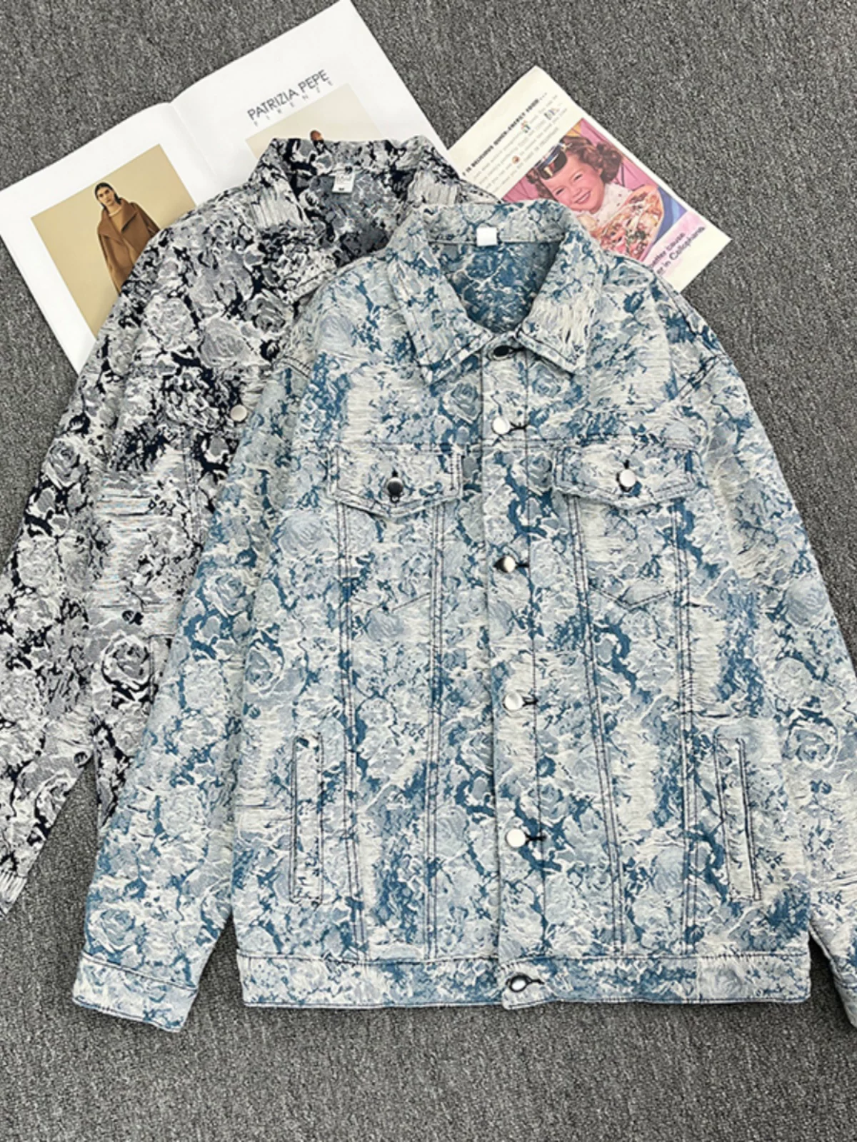 Áo khoác jacquard cao cấp dành cho nam, áo khoác denim kiểu Mỹ dáng gọn gàng, trang phục cặp đôi rộng rãi hợp thời trang mùa xuân thu.