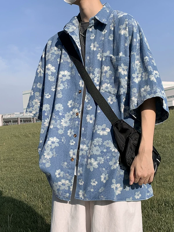 Áo sơ mi denim họa tiết hoa nam ngắn tay mùa hè phong cách Hồng Kông áo sơ mi giản dị phong cách bf thương hiệu thời trang áo khoác nửa tay dáng rộng phong cách retro