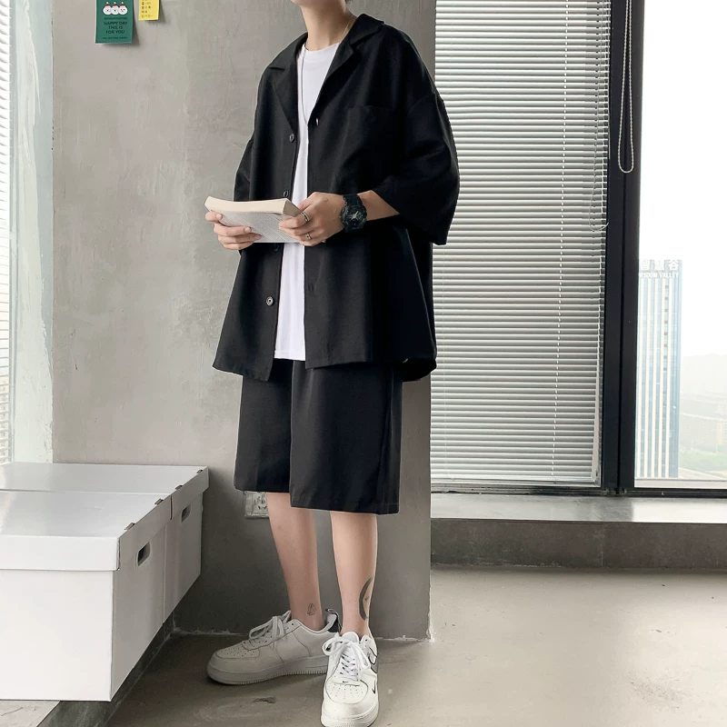 Bộ vest nam thường ngày, áo khoác tay lửng phong cách Hồng Kông mùa hè, áo blazer đa năng phong cách Hàn Quốc, quần short rộng rãi.