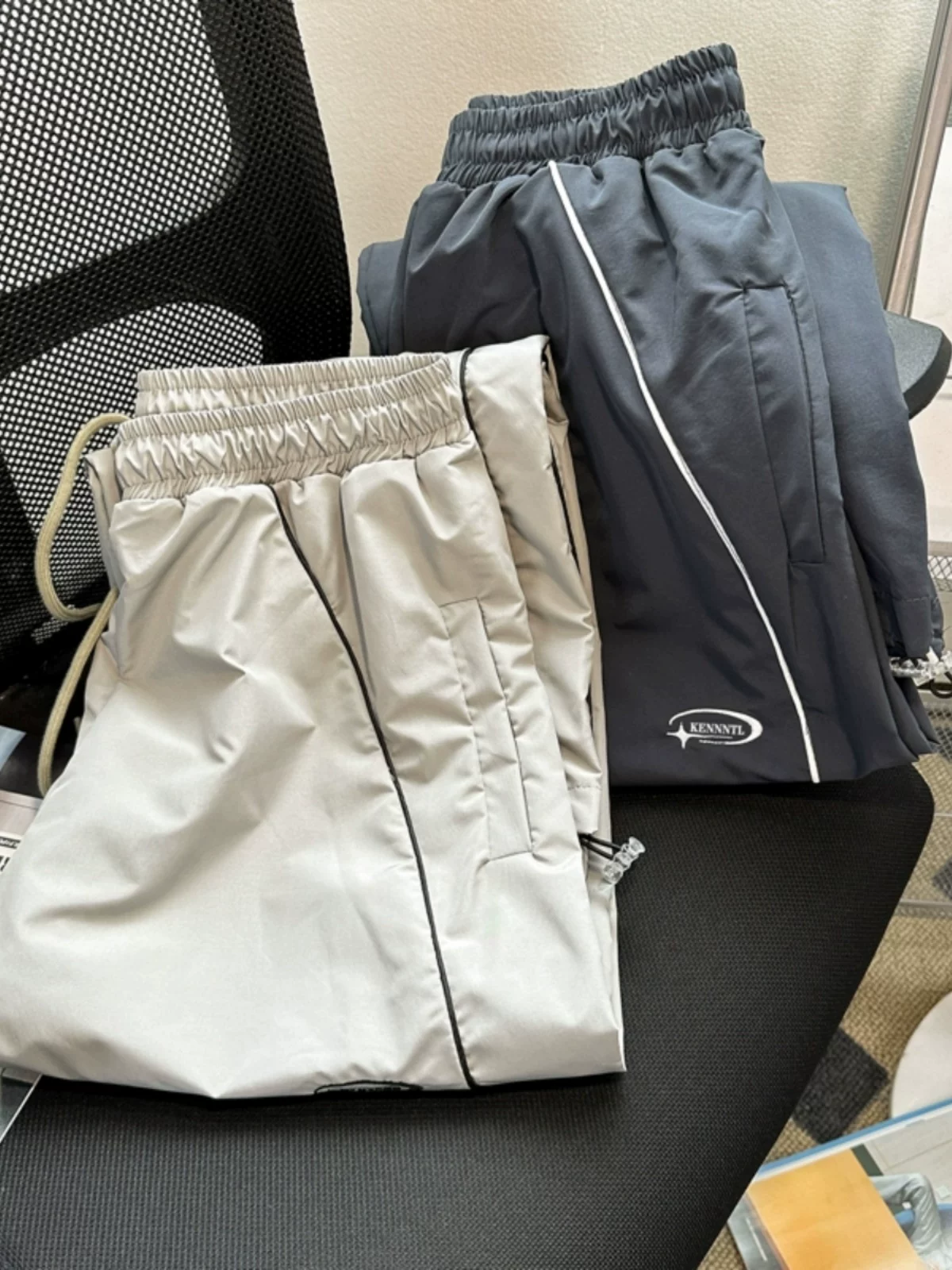 Quần ngoài trời kiểu Mỹ dành cho nam, quần công sở nhanh khô mùa xuân thu, quần ống rộng thoải mái, phong cách thời trang.