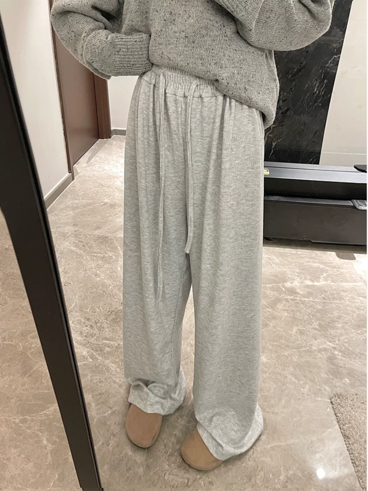 Quần thể thao lưng thun co giãn cho nam và nữ, quần suông dáng rộng mùa thu đông, quần dài ống rộng phong cách Hàn Quốc thời thượng.