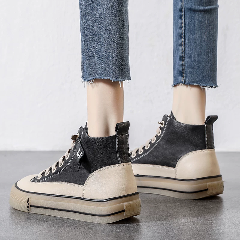 Giày bốt ngắn da bò retro nữ kiểu mới xuân 2026, chất liệu da thật, cổ cao, đế cao su mềm, phong cách casual, kiểu Martin.