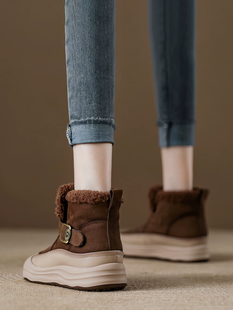 Giày bốt da trắng nữ, đế dày, lót lông cừu kiểu Birkenstock, mẫu mới mùa đông 2025, bốt bông ấm lót lông cừu.