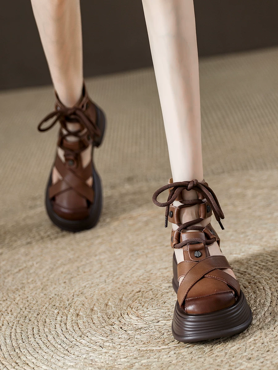 Giày sandal nữ da thật khoét lỗ, đế dày, mũi kín, sandal cao cổ, kiểu mới mùa hè 2026, giày La Mã buộc dây chéo.