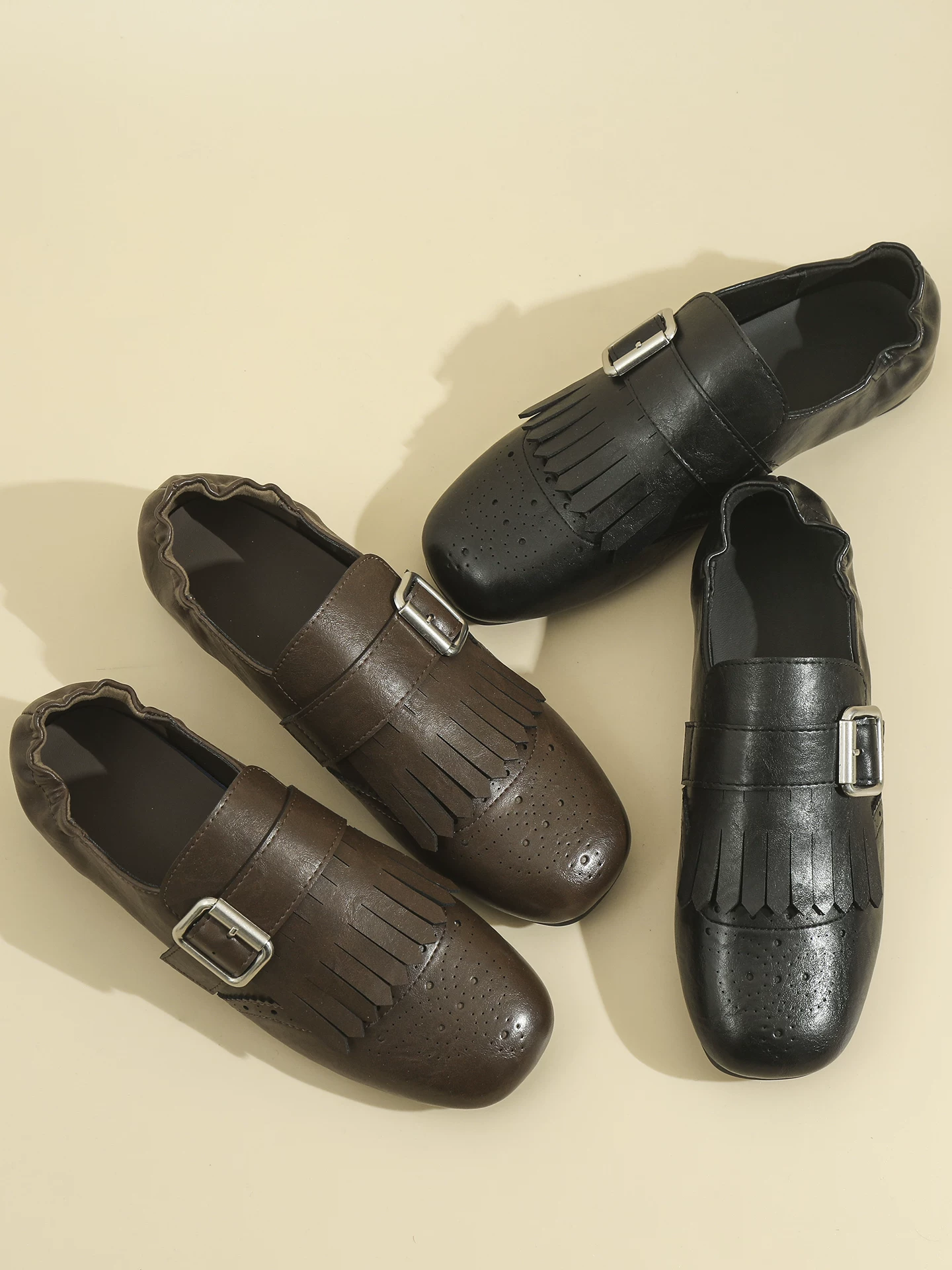 Giày lười tua rua màu nâu phong cách Anh dành cho nữ, kiểu retro, đế bằng, kiểu brogue, mới mùa xuân 2026