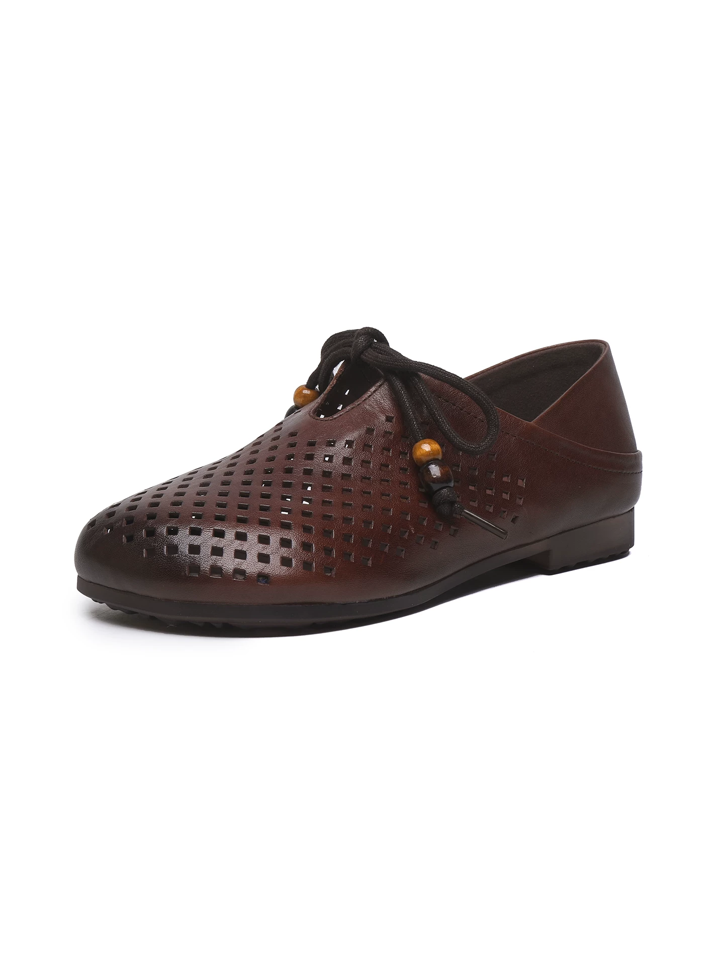 Giày sandal da bò lớp đầu tiên dành cho nữ, đế mềm, bề mặt mềm mại, giày rỗng thoáng khí, giày mẹ phong cách retro mới mùa hè 2026.