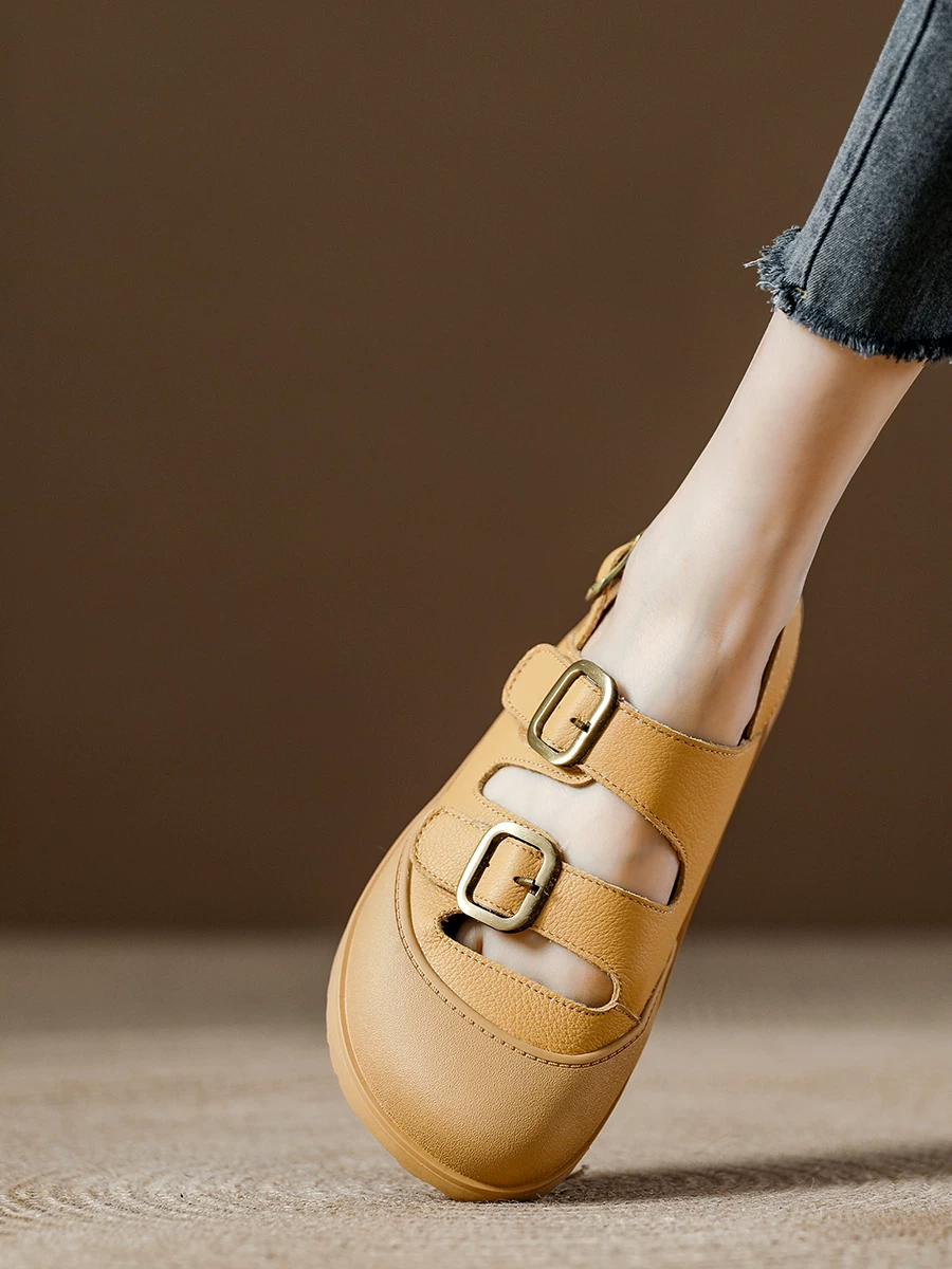Dép Baotou nữ, giày Birkenstock đế nút chai dày, kiểu mới hè 2025, dép đi biển nữ thời trang.