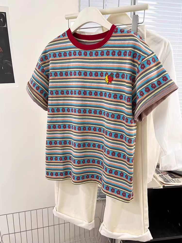 Áo thun ngắn tay cổ tròn dáng rộng kiểu La Chapelle sọc retro dành cho nữ, mẫu mới hè 2025.