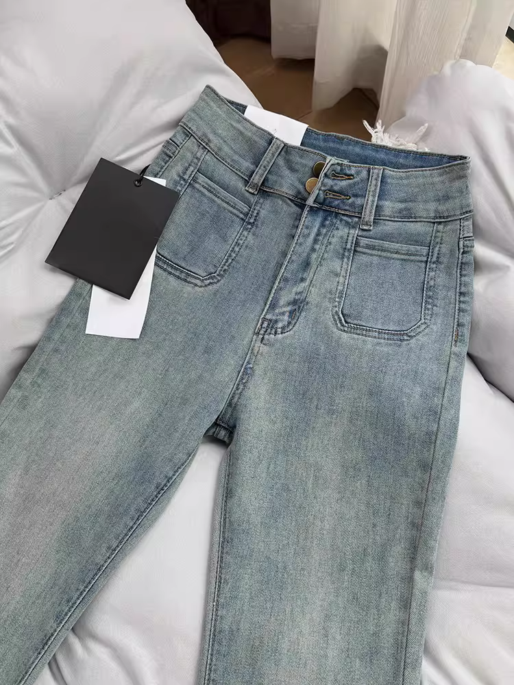 Quần jeans dáng loe ôm body kiểu Mỹ La Chapelle dành cho nữ, mẫu mới thu 2025, cạp cao, co giãn, tôn dáng.