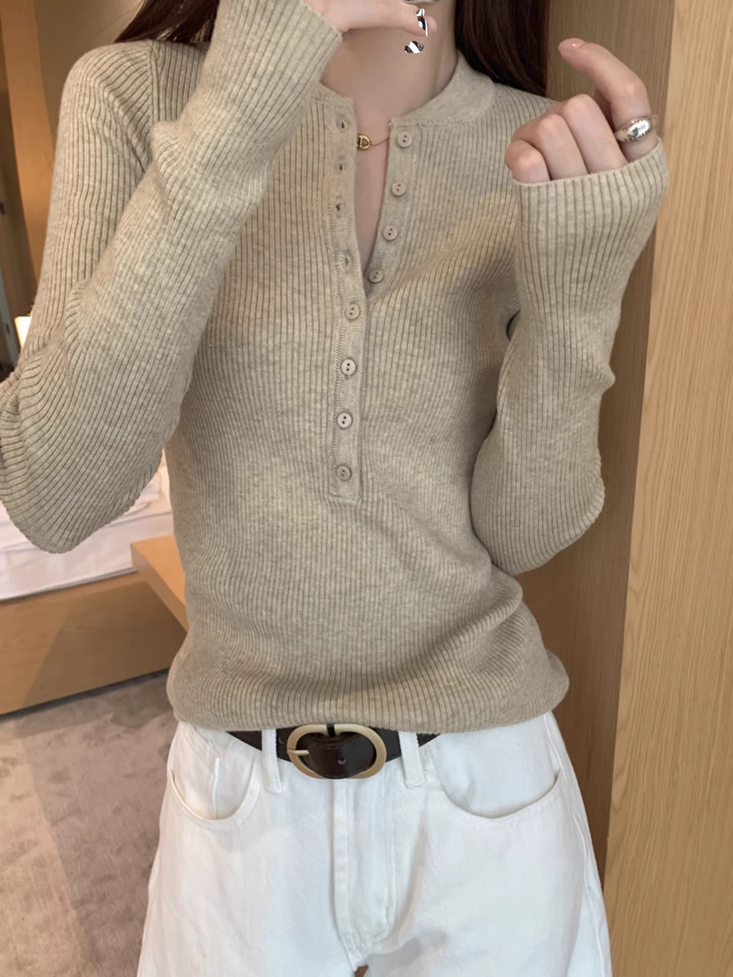 Áo len dệt kim cổ nửa mở La Chapelle dành cho nữ, mẫu mới thu đông 2025, ôm dáng, mặc lót bên trong