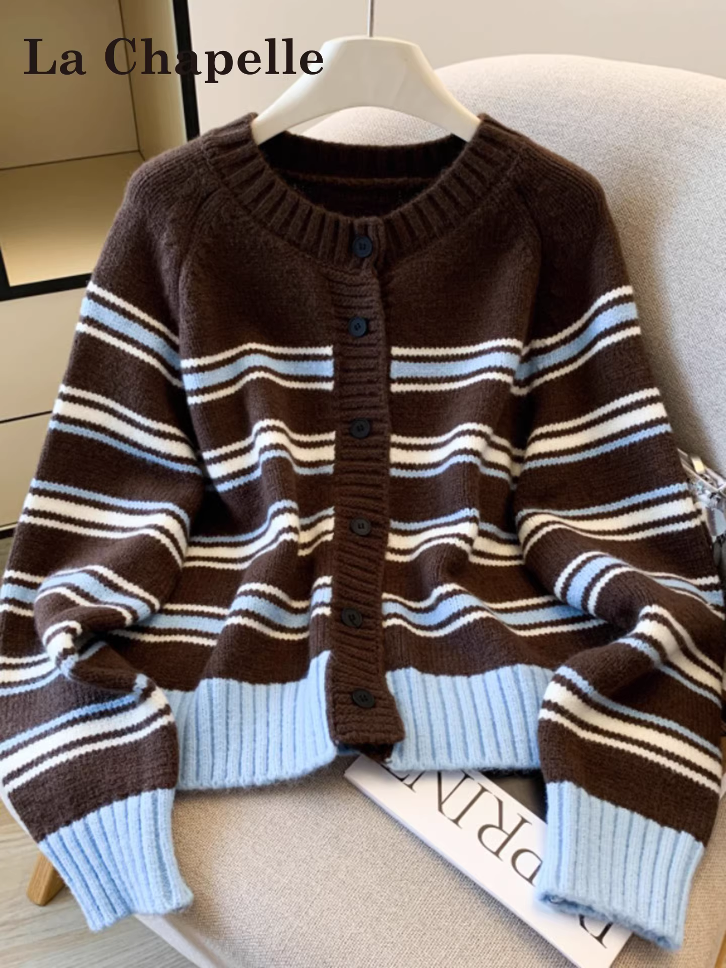 Áo len dệt kim dài tay kẻ sọc phong cách La Chapelle dành cho nữ, mẫu mới thu đông 2025, kiểu dáng rộng rãi