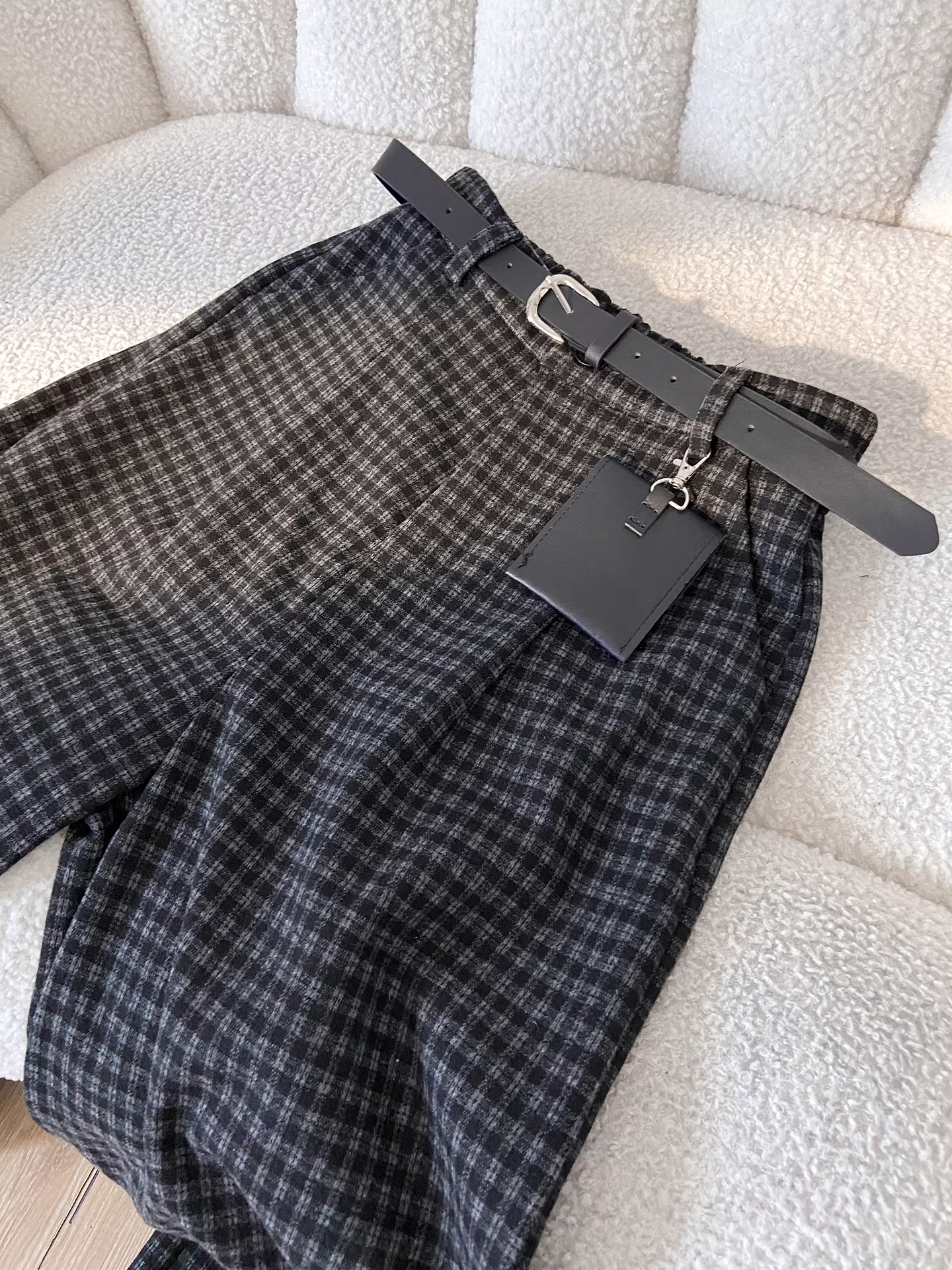 Quần ống rộng kẻ ca rô len đen La Chapelle dành cho nữ, mẫu mới thu đông 2025, cạp cao, dáng rộng, thẳng