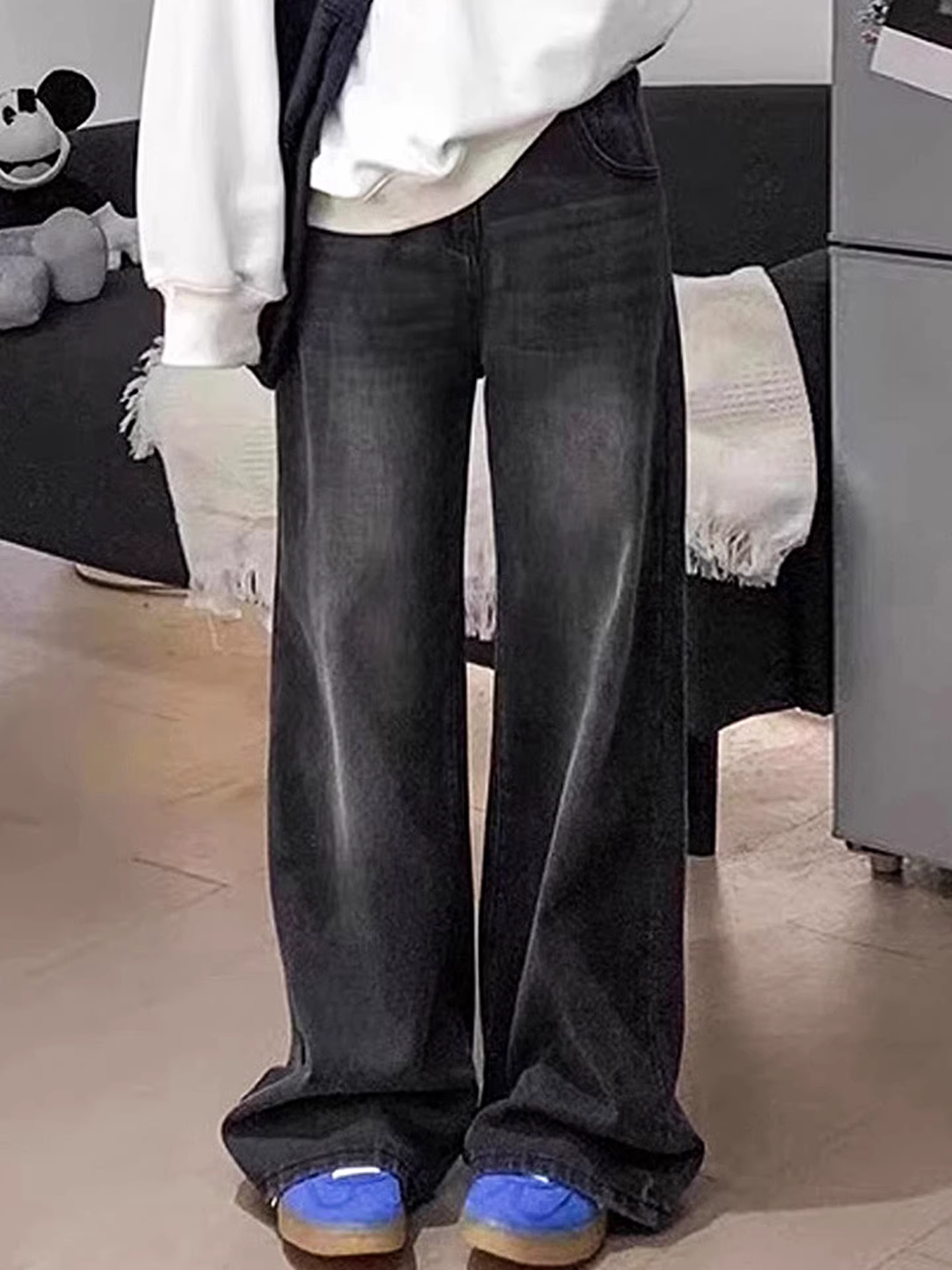 Quần jeans ống rộng lót lông dày màu đen La Chapelle dành cho nữ, mẫu mới thu đông 2025, dáng rộng, cạp cao, ống thẳng