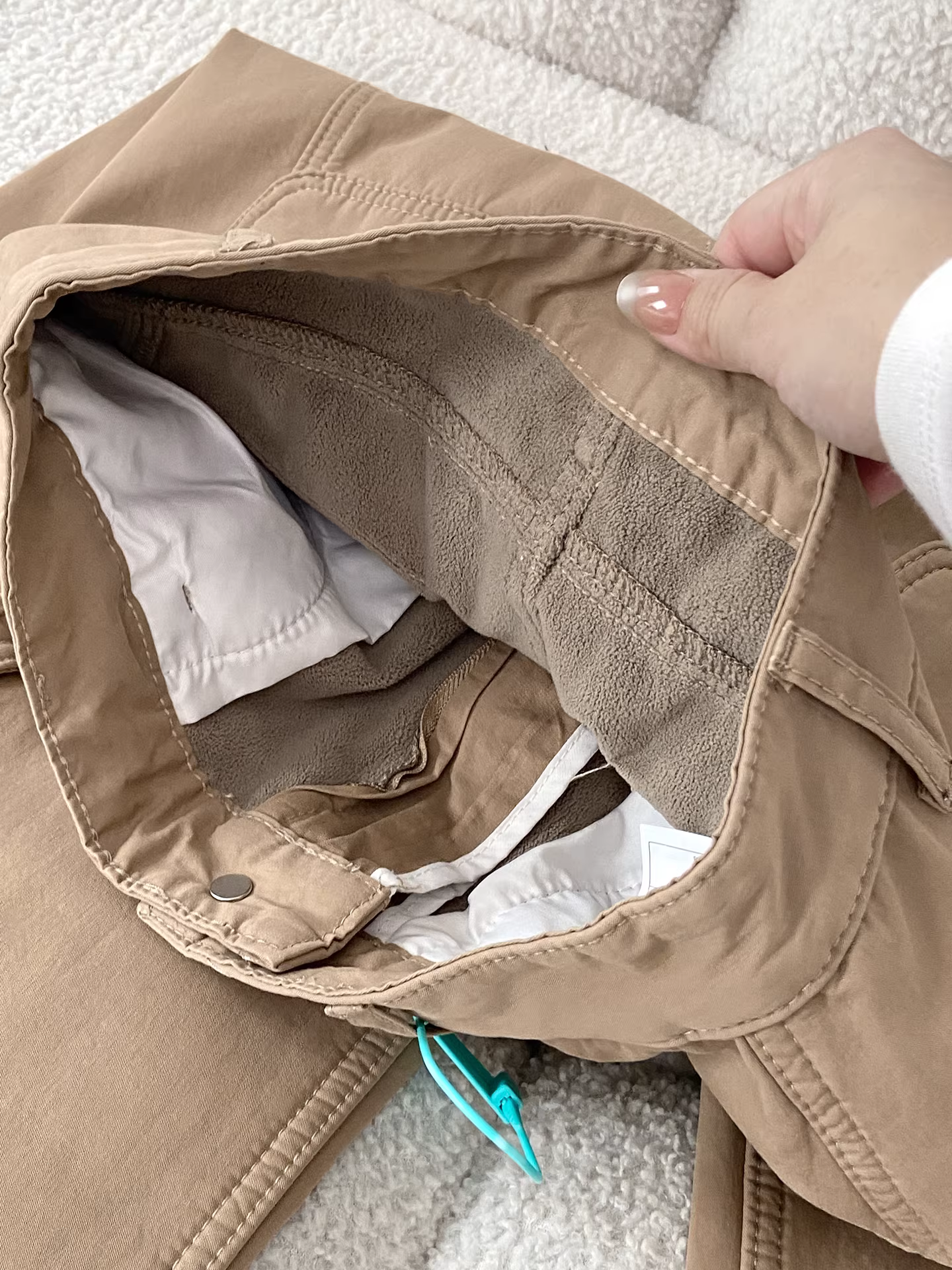 Quần cargo ống rộng lót lông cừu đen La Chapelle dành cho nữ, kiểu dáng mới thu đông 2025, dáng thẳng phong cách Mỹ, size nhỏ nhắn