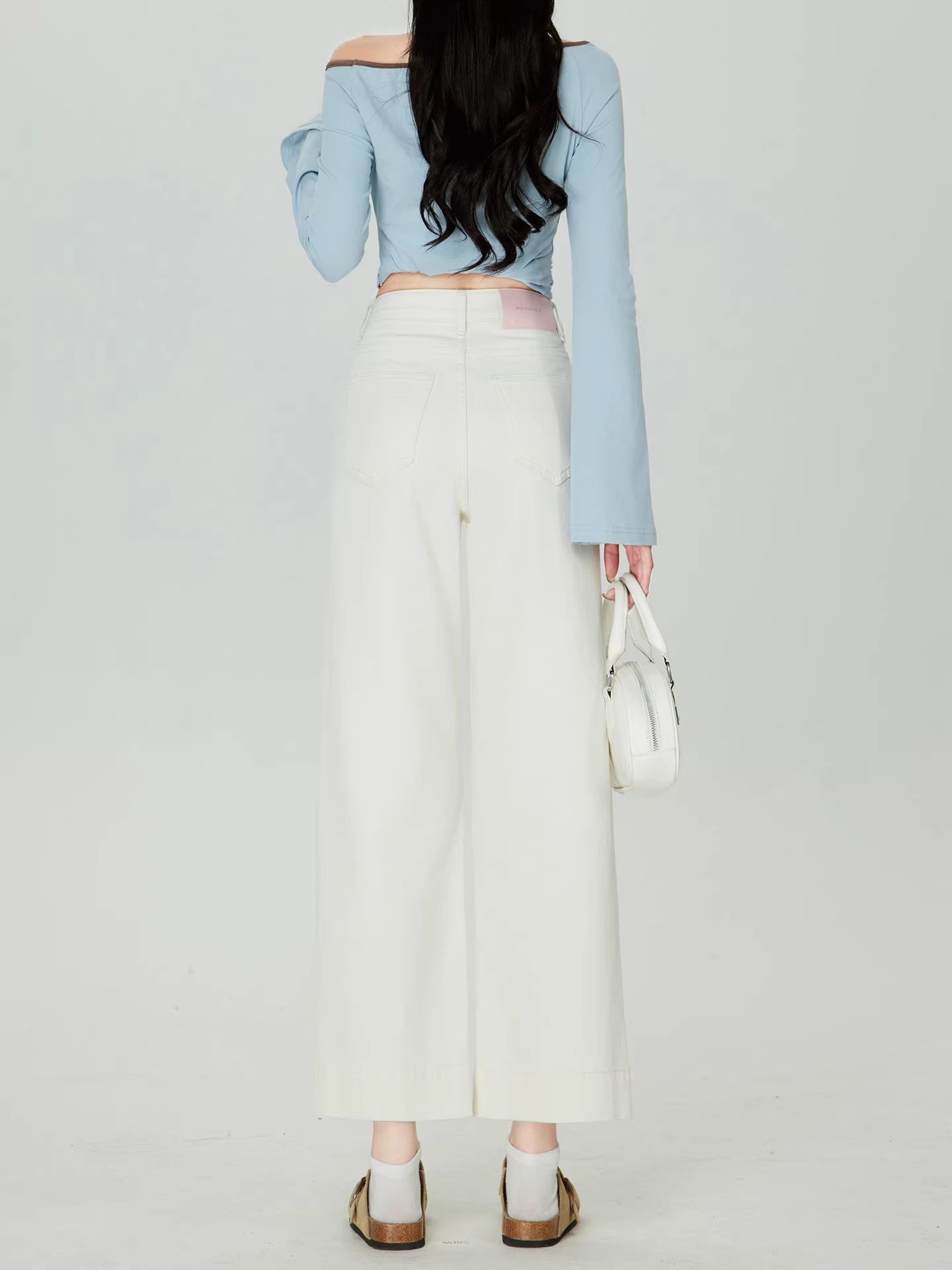 Quần jeans trắng dáng rộng La Chapelle dành cho nữ, kiểu dáng mới thu đông 2025, phong cách Mỹ, cạp cao, tôn dáng, ống thẳng