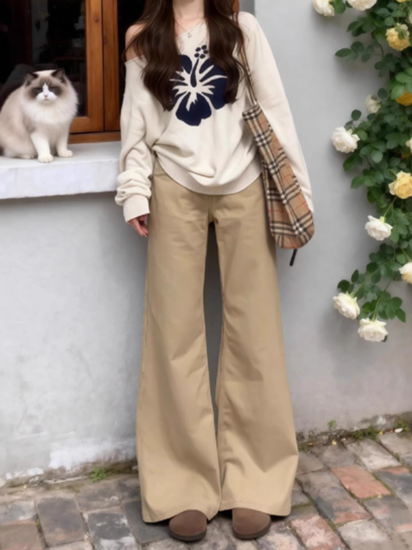 Quần jeans xòe kiểu Mỹ La Chapelle màu kaki dành cho nữ, mẫu mới thu đông 2025, cạp cao, không bó sát.