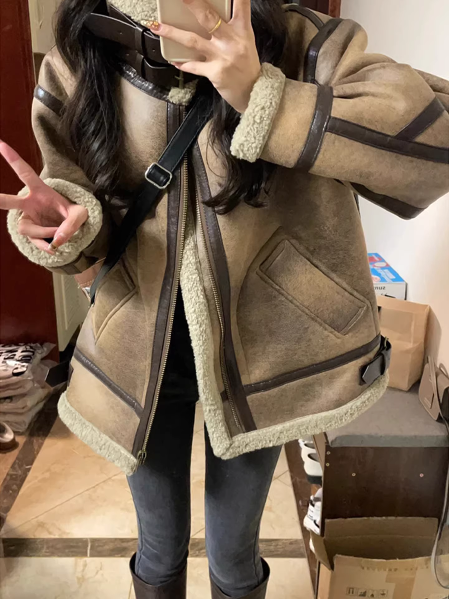 Quần jean nữ La Chapelle màu xám, lót lông cừu, dày, ôm dáng, kiểu dáng mới thu đông 2025, cạp cao, dáng bút chì