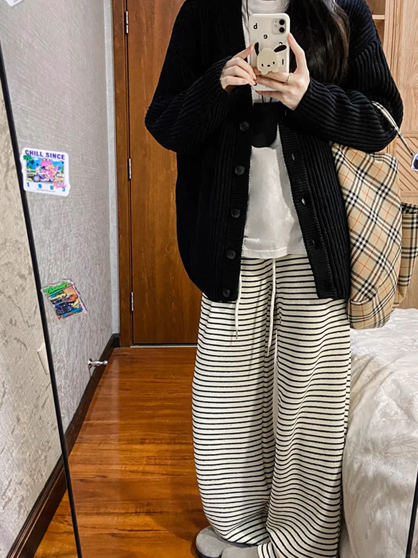 Quần ống rộng kẻ sọc trắng La Chapelle dành cho nữ, mẫu mới thu đông 2025, dáng rộng, thoải mái, thẳng, phù hợp với người nhỏ nhắn