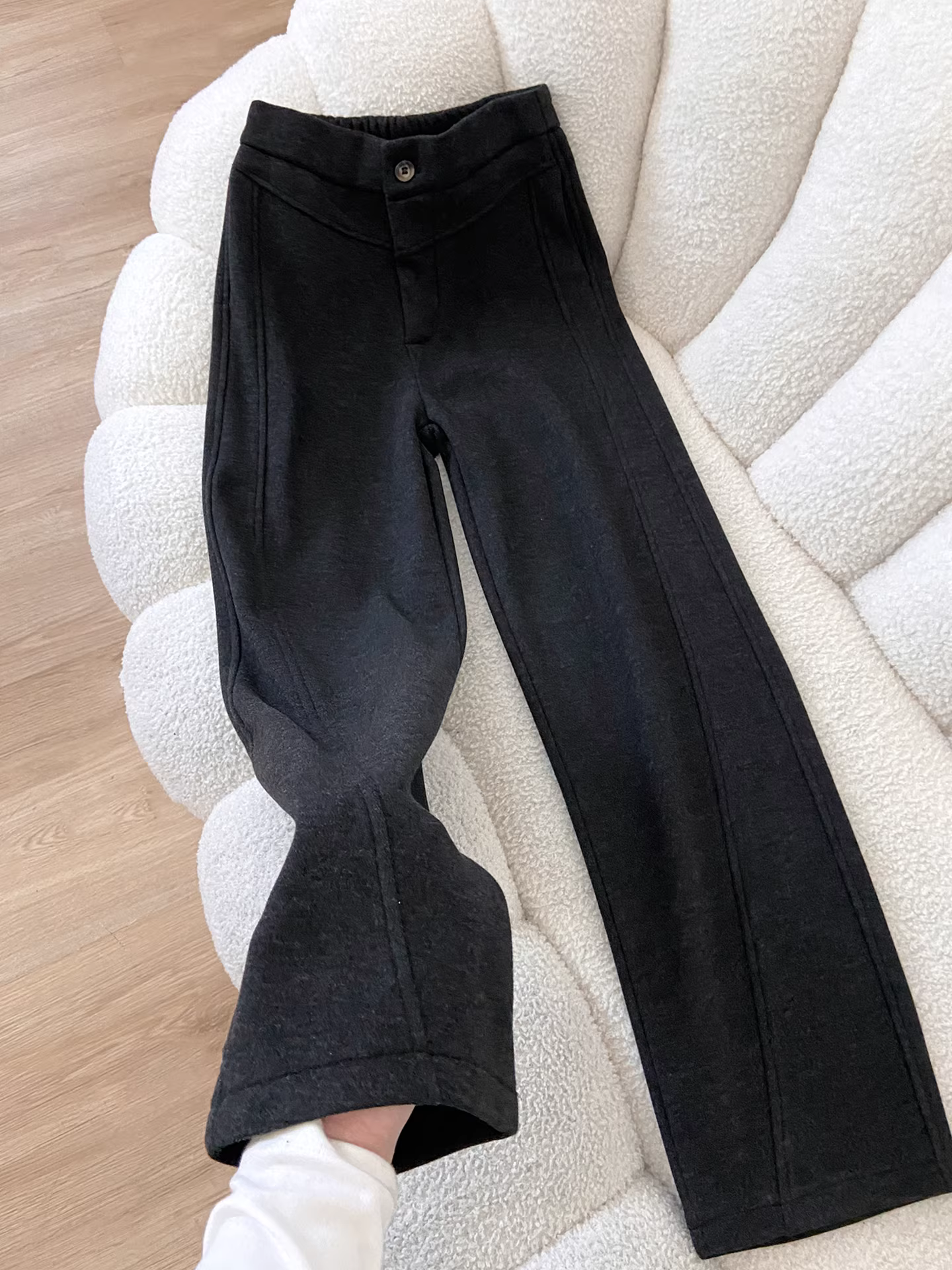 Quần ống rộng dày lót lông màu xám La Chapelle dành cho nữ 2025 mới thu đông quần cạp cao dáng nhỏ gọn kiểu dáng đơn giản