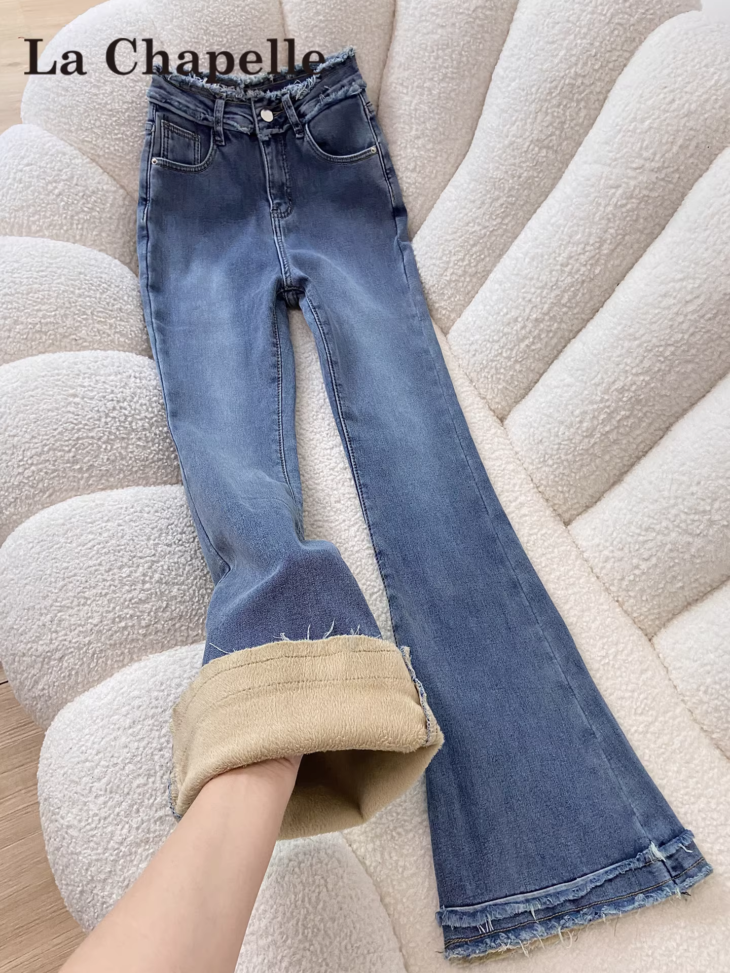 Quần jeans ống loe lót lông cừu La Chapelle dành cho nữ, thu đông 2025, kiểu dáng mới, cạp cao, ôm dáng, ống chuông