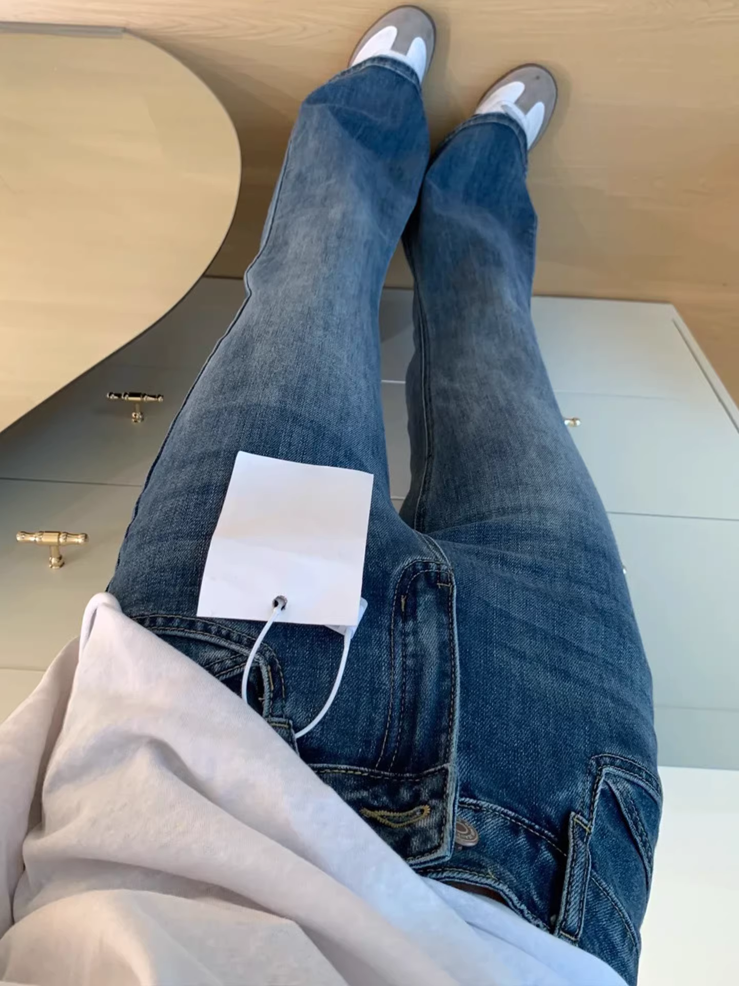 Quần jeans nữ La Chapelle kiểu Mỹ, dáng loe, vintage, xước, mùa thu đông 2025, cạp cao, ống loe