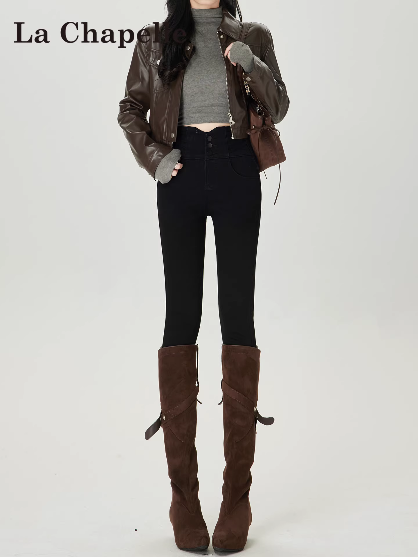Quần jean nữ La Chapelle màu đen, lót lông cừu, dày, ôm dáng, kiểu dáng mới thu đông 2025, kiểu dáng ôm sát.