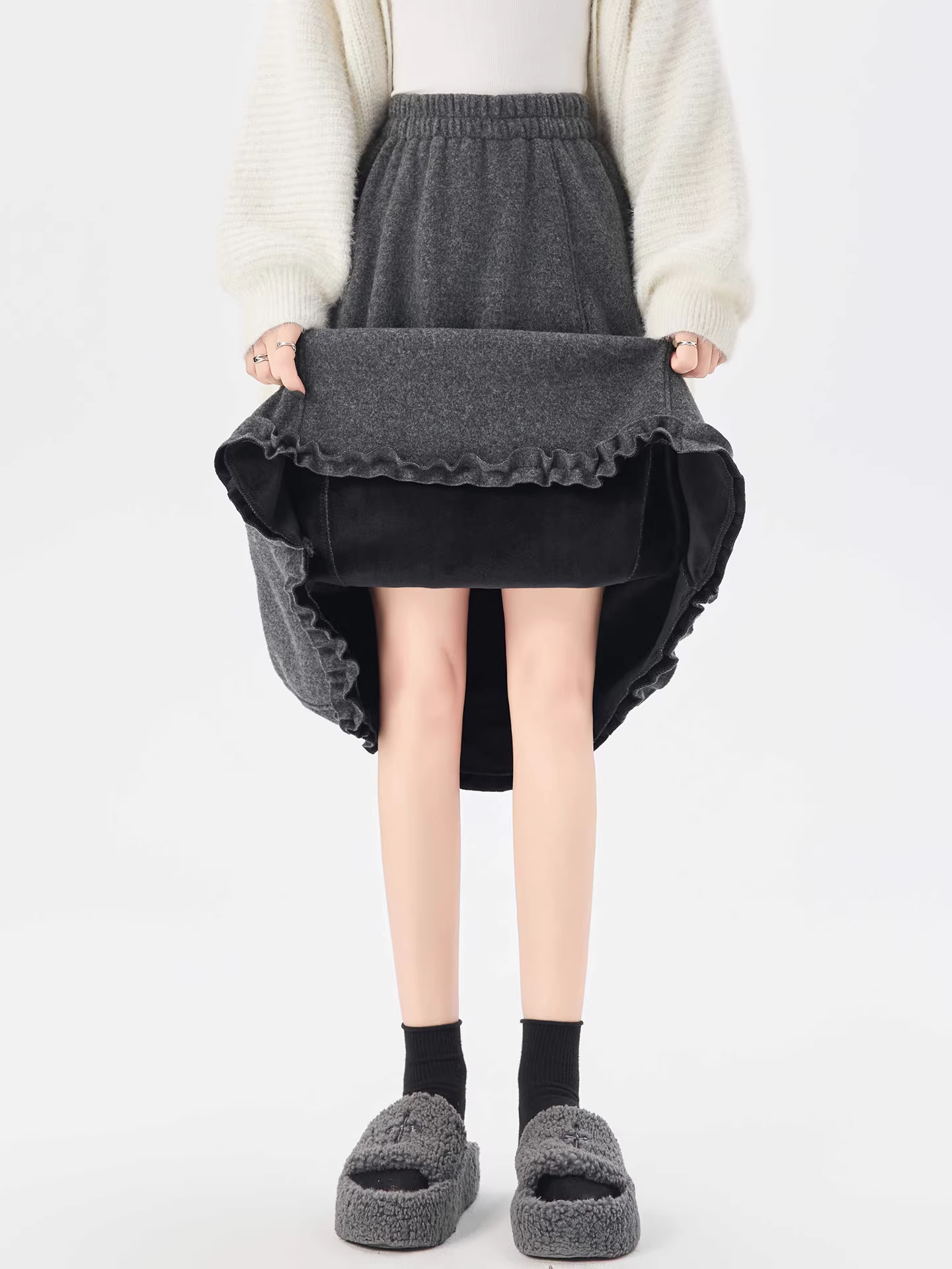 Váy xếp ly kiểu Hàn Quốc màu xám La Chapelle dành cho nữ, mẫu mới thu đông 2025, cạp cao, dáng dài, tôn dáng.